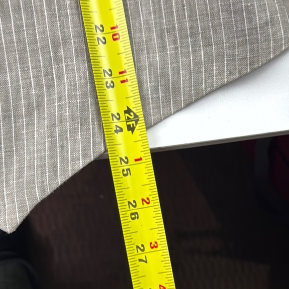 Le Chateau Men's Gray with White  Pinstripe Vest Classic Slim Fit - Picture 8 of 10